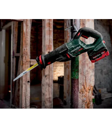 SIERRA SABLE METABO SSEP 18 LT BL 18V **SOLO CARCASA