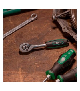 JUEGO LLAVE CARRACA 1/2" + VASOS 10 A 24mm