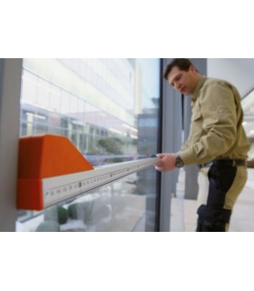 REGLA MEDIDORA TELESCOPICA ALTURAS 0,86-4 mt