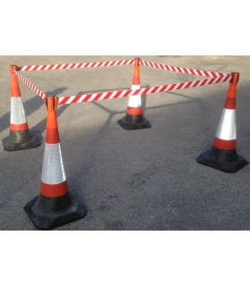 CARCASA RETRACTIL D150 CON 9M CINTA BLANCO / ROJO