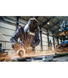 RADIAL METABO ANGULAR 900W C/INTERRUP.SEG Y H.MUERTO WP 9-125 SIN LLAVES QUICK