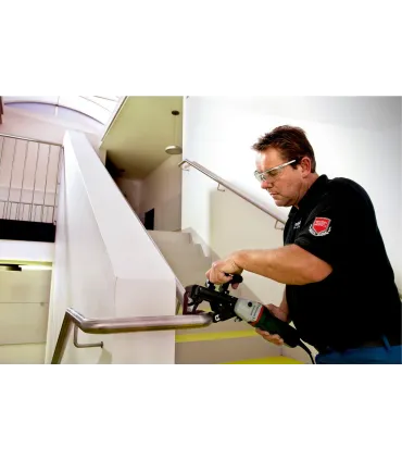 EQUIPO METABO LIJADORA CINTA PARA TUBOS Ø60 RBE9-60 SET 900W