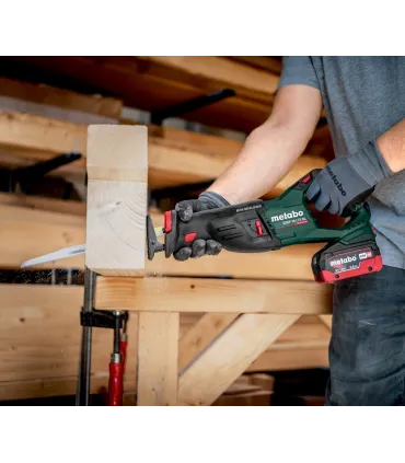 SIERRA SABLE METABO SSEP 18 LT BL 18V **SOLO CARCASA