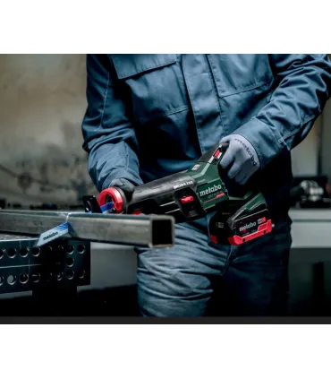 SIERRA SABLE METABO SSEP 18 LT BL 18V **SOLO CARCASA