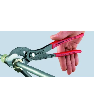 LLAVE-ALICATE AJUSTABLE ACODADA 10-32mm