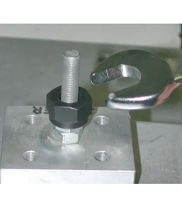 ESTUCHE 10 EXTRACTOR TUERCA-ESPARRAGO PASADOS KS