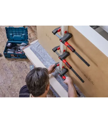 GATO BESSEY GK15 150x60MM PUÑO COMPACTO