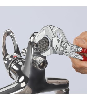 LLAVE-ALICATE AJUSTABLE 180MM 0-35mm 86.03.180