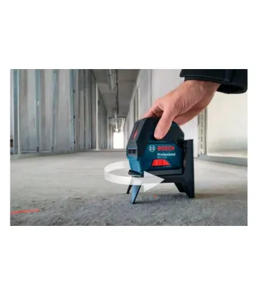 NIVEL LASER CRUZ 15 Mt BOSCH AUTONIVELANTE CON SOPORTE