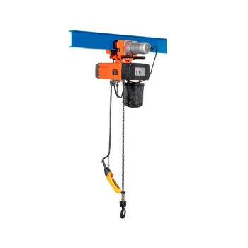 Con carro eléctrico